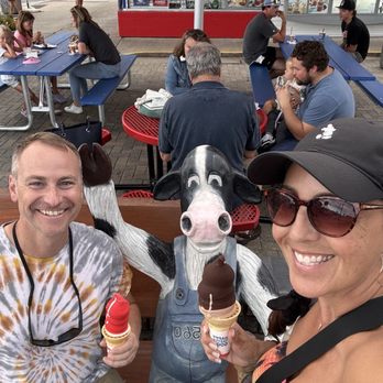 Moorhead Dairy Queen - The perfect cones before we bit into them. - Ice Cream & Frozen Yogurt Near Me - Moorhead, Minnesota