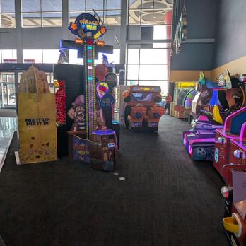 Scotiabank Theatre Winnipeg - Arcade games and more - Cinema Near Me - Winnipeg, Manitoba Scotiabank Theatre Winnipeg - Arcade games and more - Cinema Near Me - Winnipeg, Manitoba