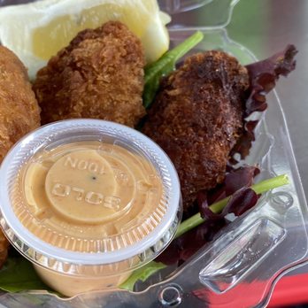 Zs Buddies - Fried oysters $6 - Food Trucks Near Me - San Diego, California Zs Buddies - Fried oysters $6 - Food Trucks Near Me - San Diego, California