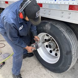 24/7 Truck Repair