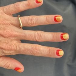 Hanna Jung - Studio B - I'm so happy with these bright sunshiny hues to keep the summer vibes going.
