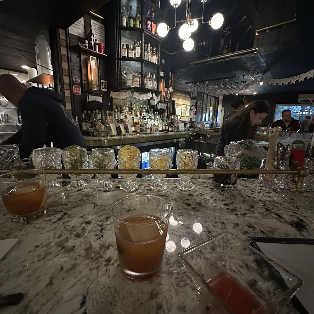 Bar Bar
