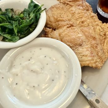 The Monument Café - Chicken fried chicken and spinach - American Near Me - Georgetown, Texas