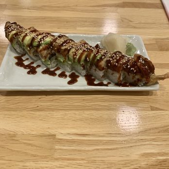 Bachi - Khaleesi Roll - Sushi Bars Near Me - Charlotte, North Carolina Bachi - Khaleesi Roll - Sushi Bars Near Me - Charlotte, North Carolina