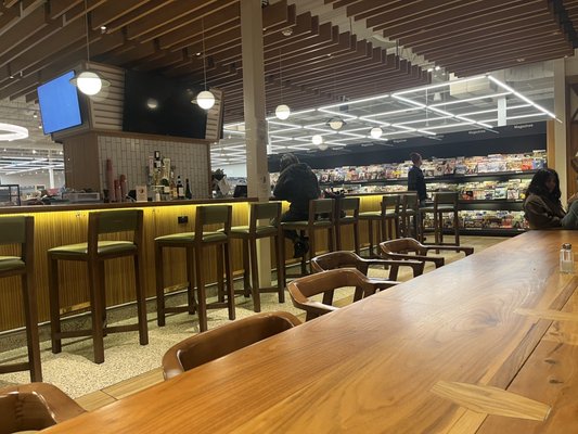 Barnes & Noble by null
