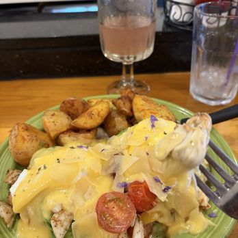 The Hangout - Crab Benedict and Raspberry Mimosa - Breakfast & Brunch Near Me - Pleasant Hill, California The Hangout - Crab Benedict and Raspberry Mimosa - Breakfast & Brunch Near Me - Pleasant Hill, California