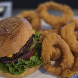Eddie's Bar & Grill