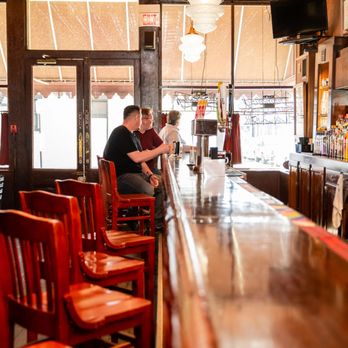 Rosie's Tavern - a couple sitting at the bar - Dive Bars Near Me - Covington, Kentucky Rosie's Tavern - a couple sitting at the bar - Dive Bars Near Me - Covington, Kentucky