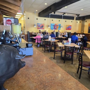 The Smoke Pit - Inside - Barbeque Near Me - Concord, North Carolina