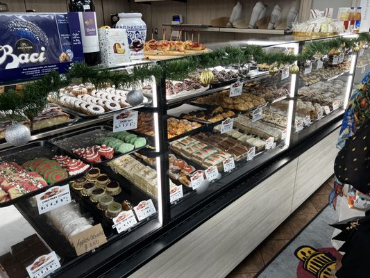 Tuscany Italian Market & Catering by null