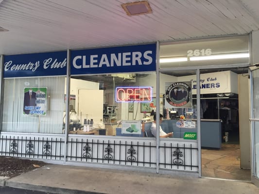 Country Club Cleaners