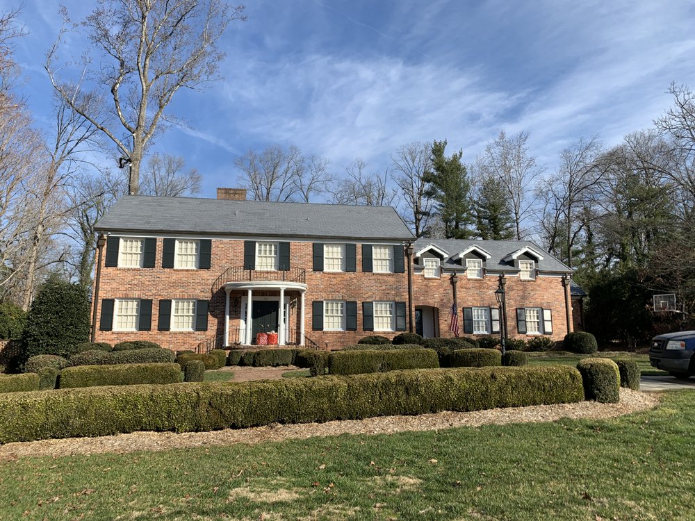 Slide of Summit Exteriors