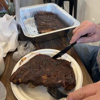 Smoked on Main - Rack of ribs wooohoo - Barbeque Near Me - Wethersfield, Connecticut