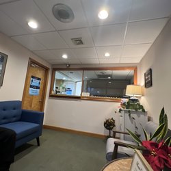 Watertown Family Dental - Waiting area