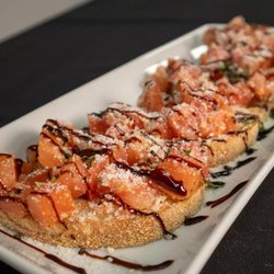 Agostino's Bistro & Pub