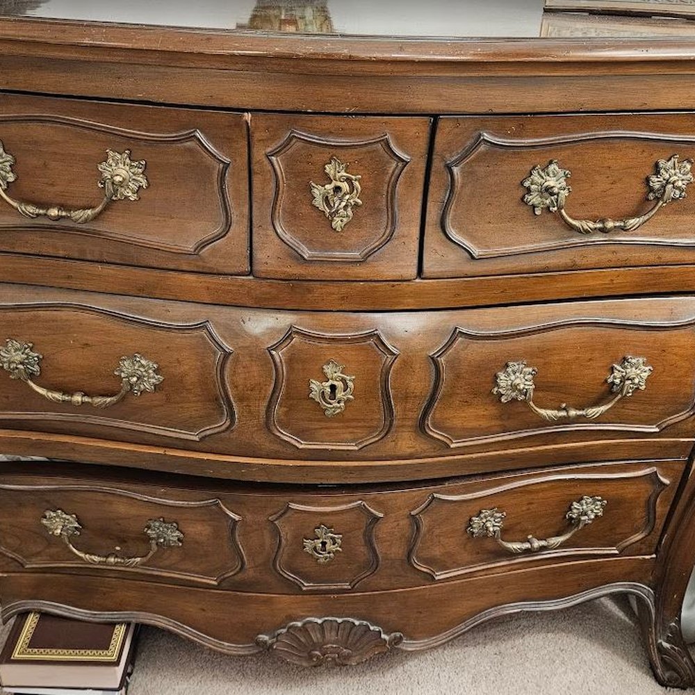 Furniture Master - Before - Furniture Repair Near Me - Burbank, California Furniture Master - Before - Furniture Repair Near Me - Burbank, California