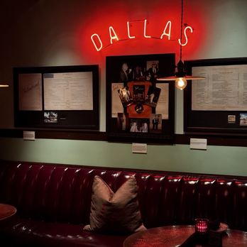 Las Palmas - Cute wall - Mexican Near Me - Dallas, Texas