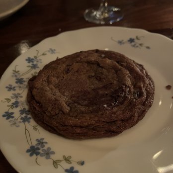 The Loyalist - Chocolate chip cookie - New American Near Me - Chicago, Illinois The Loyalist - Chocolate chip cookie - New American Near Me - Chicago, Illinois