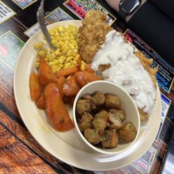Wagon Wheel Restaurant - Chicken fried chicken