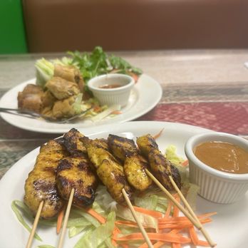 Emerald Thai Restaurant - Chicken satay - Thai Near Me - Lakeland, Tennessee Emerald Thai Restaurant - Chicken satay - Thai Near Me - Lakeland, Tennessee