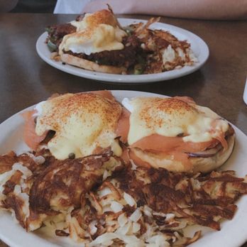 Bill's Cafe - Smoked Salmon Benedict El Paso Benedict - Breakfast & Brunch Near Me - San Jose, California