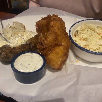 Red Lobster - a plate of food and a bowl of coleslaw - Seafood Near Me - Tullahoma, Tennessee