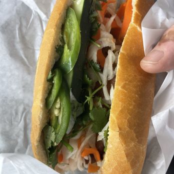 Banh Mi Ba Le - Bbq chicken Bahn mi - Vietnamese Near Me - Oakland, California