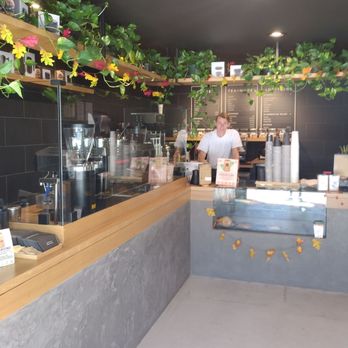 Kozy - Welcoming very nice baristas - Coffee & Tea Near Me - Goleta, California