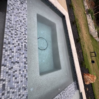 Puddle Pool Services - Pool & Hot Tub Service Near Me - Round Rock, Texas