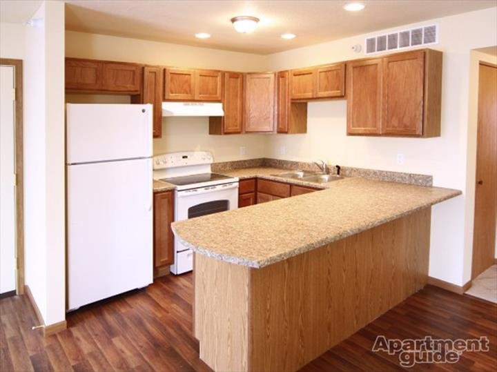 BRIAR RIDGE APARTMENTS & VILLAS Updated October 2024 16 Photos