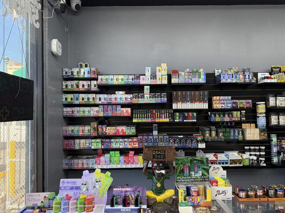 Stay Lit Smoke Shop, Orlando | Roadtrippers