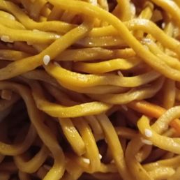 Sesame noodle.  This is why most places give you the sauce separately.  This is from a half hour ago.