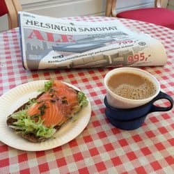 Kahvi-Olli - I nice cafe to read today's paper and have a sandwich.