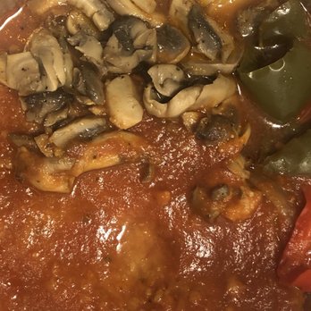 Calabria Bakery - Veal cutlet with mushrooms and green pepper - Caterers Near Me - Scarborough, Ontario