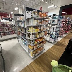 TJ Maxx - Toiletry area