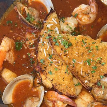 Rockfish Harbor Grill - Cioppino. - Seafood Near Me - Monterey, California Rockfish Harbor Grill - Cioppino. - Seafood Near Me - Monterey, California