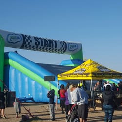 El Paso Insane Inflatable 5K - Start