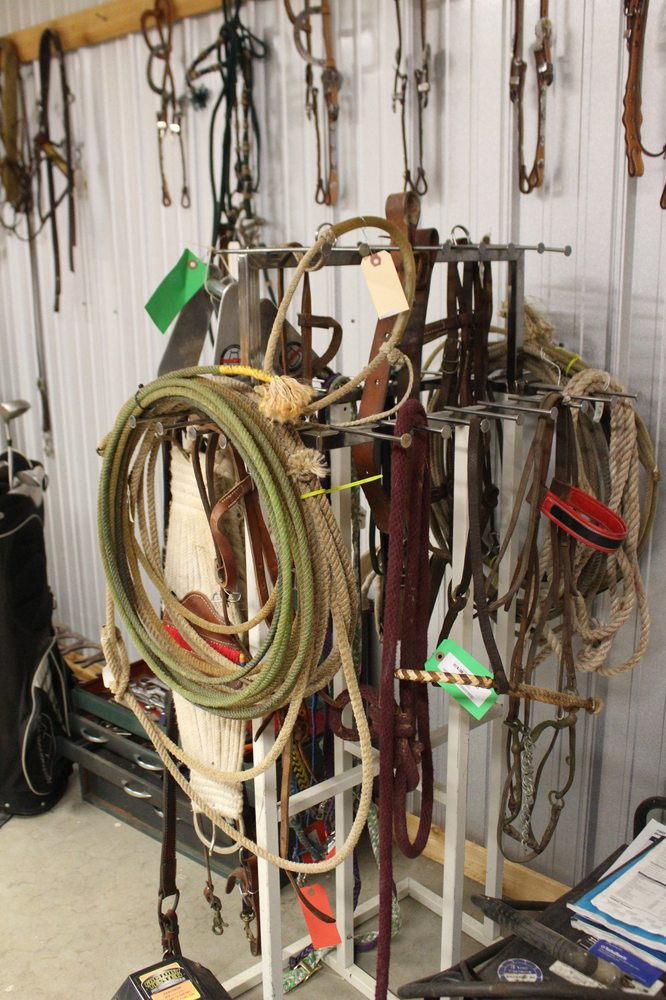 CROSS CORNER RESALE AND PAWN Updated August 2024 623 W 8th St