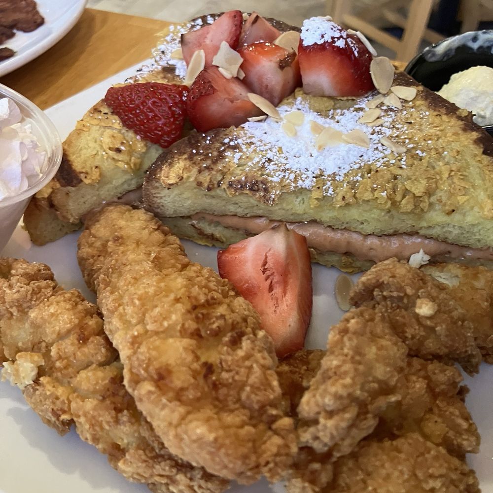 Brunchies - Guava Stuffed French Toast and chicken tenders - Breakfast & Brunch Near Me - Tampa, Florida Brunchies - Guava Stuffed French Toast and chicken tenders - Breakfast & Brunch Near Me - Tampa, Florida