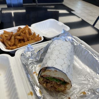 Sammy'S NYC - Half of a chopped cheese. Huge! - Halal Near Me - North Syracuse, New York Sammy'S NYC - Half of a chopped cheese. Huge! - Halal Near Me - North Syracuse, New York
