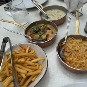 Meet & Eat - Steakhouses Near Me - Vila Olímpia, SP