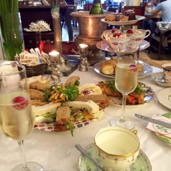 Harlem cafe - Afternoon cream tea & prosecco - Cafes Near Me - Belfast, BFS