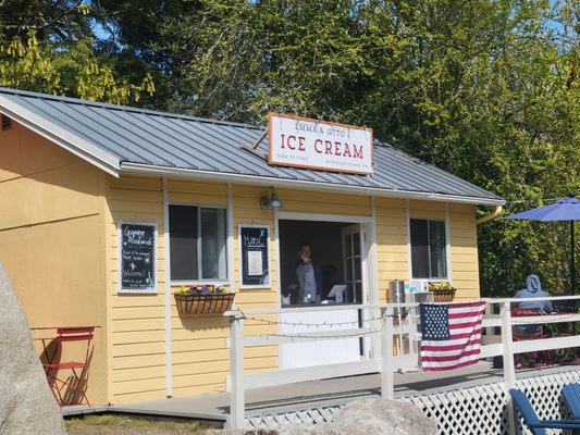 Emma & Otto's Ice Cream by null