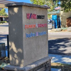 Dunkin' - Sign