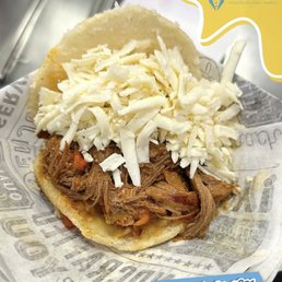 Carne Mechada Empanada