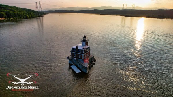 Hudson Athens Lighthouse by null