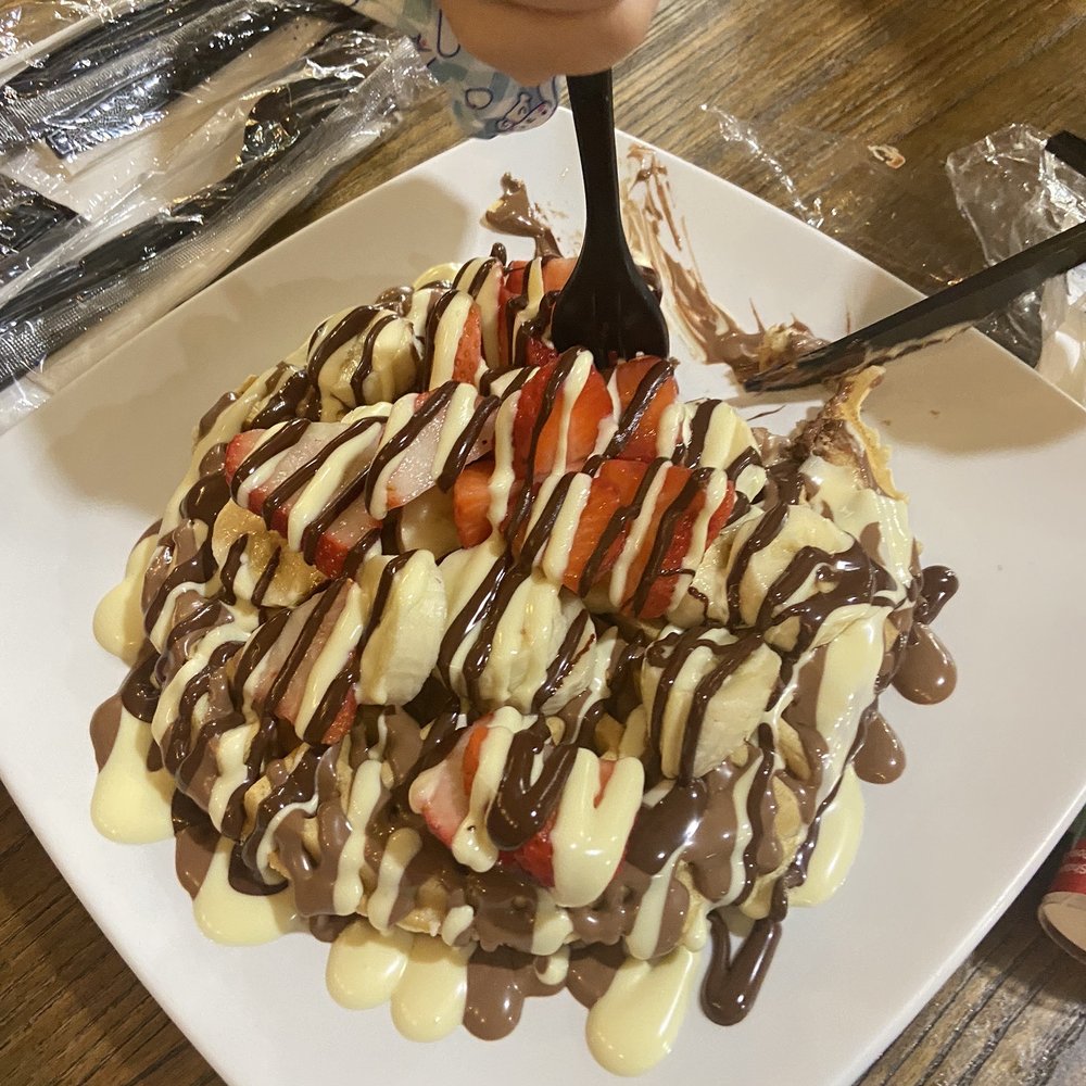 Sleek Creperie And Cafe - Fruit Waffle - Chocolatiers & Shops Near Me - Houston, Texas Sleek Creperie And Cafe - Fruit Waffle - Chocolatiers & Shops Near Me - Houston, Texas