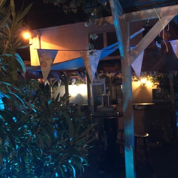 Black Stone - Pubs Near Me - Marseille, 13