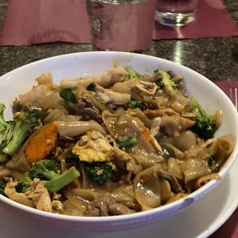 Thai Time - Pad see iew combo - Thai Near Me - El Cajon, California