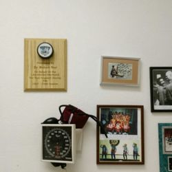 Voy Robert MD - More photos in Dr. Voy's exam rooms, including one with Larry King. 1/18/18
